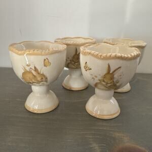 VTG Susan Winget BUNNYKINS Painted Ceramic Scalloped Egg Cup Set Of 4 - 3in Tall